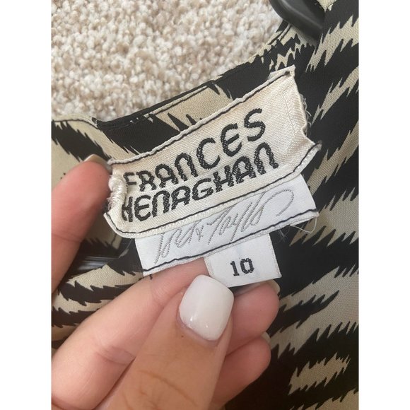 Vintage Frances Henaghan Lord + Taylor Women’s Animal Print Blouse Top Tie Waist - Picture 4 of 6